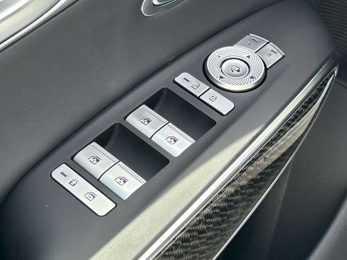 New 2026 Genesis GV70 3.5T Sport Prestige AWD/4WD image 18