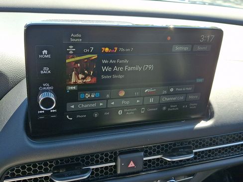 Certified 2024 Honda HR-V EX-L image 17