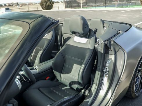 Used 2025 Mercedes-Benz SL 55 AMG 4MATIC image 46