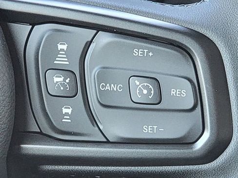 New 2026 Jeep Gladiator Sport AWD/4WD image 33