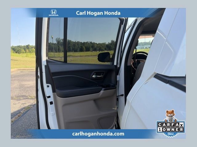 Used 2017 Honda Ridgeline RTS image 1