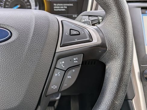 Used 2019 Ford Fusion SE AWD/4WD image 23
