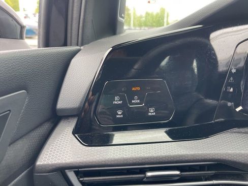 Used 2024 Volkswagen GTI SE FWD image 15