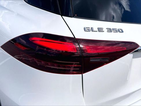 Used 2025 Mercedes-Benz GLE 350 4MATIC image 29