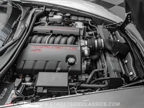 Used 2005 Chevrolet Corvette Convertible w/ Preferred Equipment Group image 39