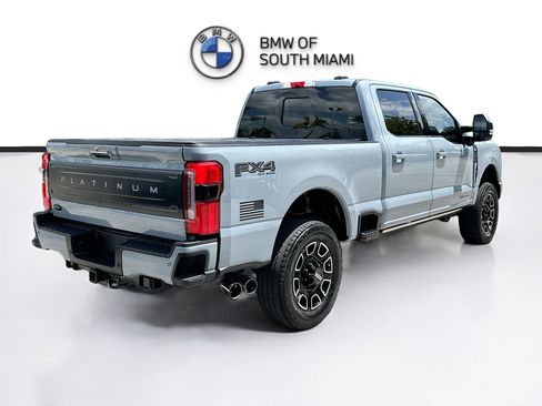 Used 2024 Ford F250 Platinum w/ FX4 Off-Road Package image 7