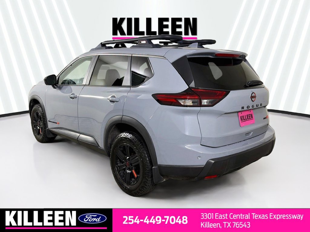 Used 2025 Nissan Rogue SV AWD/4WD image 7