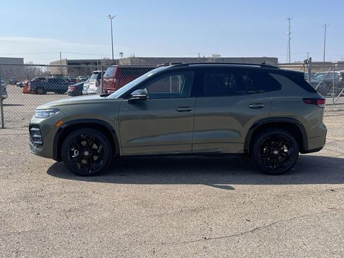 New 2026 Volkswagen Tiguan SE R-Line AWD/4WD image 2
