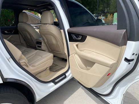 Used 2017 Audi Q7 3.0T Premium Plus image 26