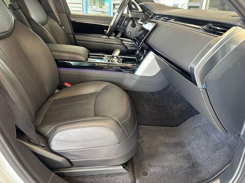 Used 2022 Land Rover Range Rover SE AWD/4WD image 18
