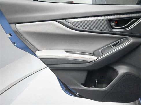 Used 2021 Subaru Crosstrek 2.5i Sport w/ Moonroof Package image 23