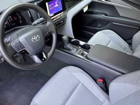 New 2026 Toyota Camry LE image 10