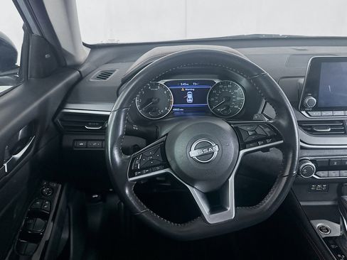 Used 2024 Nissan Altima 2.5 SR image 17