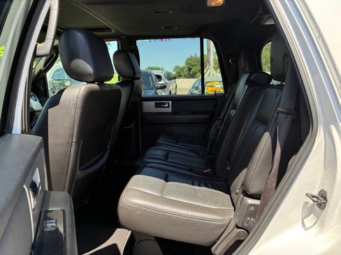 Used 2013 Ford Expedition Limited RWD image 4