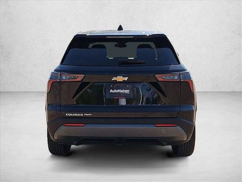 Certified 2025 Chevrolet Equinox LT AWD/4WD image 7