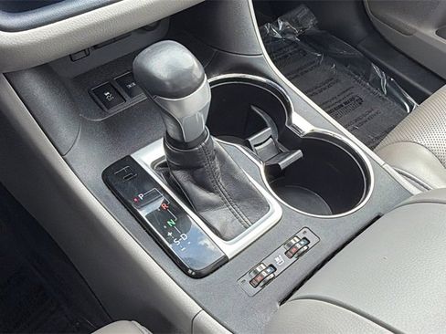 Used 2018 Toyota Highlander Limited Platinum image 40