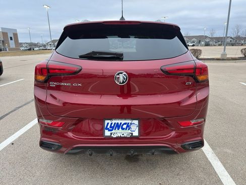 Used 2022 Buick Encore GX Select w/ Sport Touring Package image 4