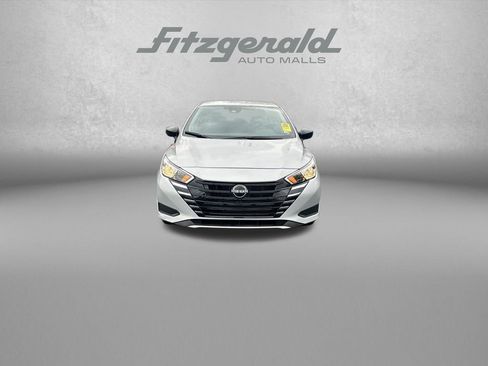 Used 2024 Nissan Versa S w/ S Plus Package FWD image 2