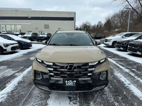 Used 2023 Hyundai Santa Cruz Limited image 2