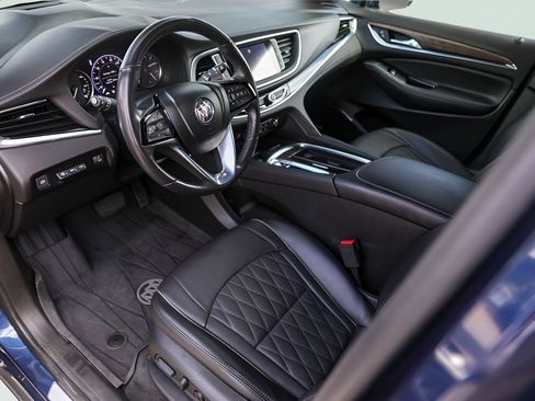 Used 2023 Buick Enclave Avenir w/ Avenir Technology Package image 13