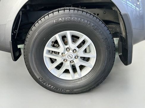 Used 2020 Nissan Frontier SV AWD/4WD image 31
