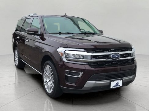 Used 2024 Ford Expedition Limited image 1