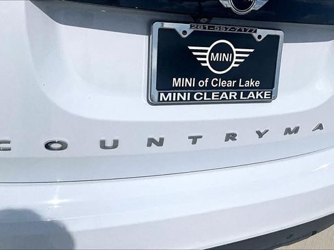 Used 2018 MINI Cooper Countryman FWD image 9