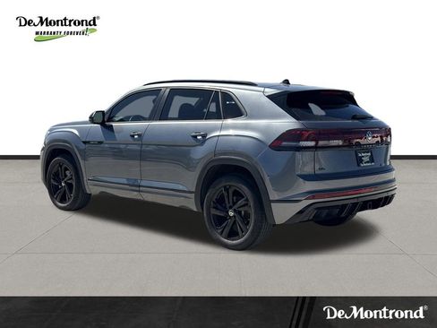 Used 2025 Volkswagen Atlas Cross Sport SEL R-Line image 7