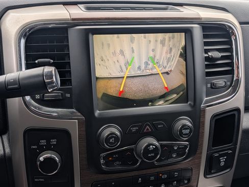 Used 2015 RAM 3500 Laramie w/ Convenience Group AWD/4WD image 30