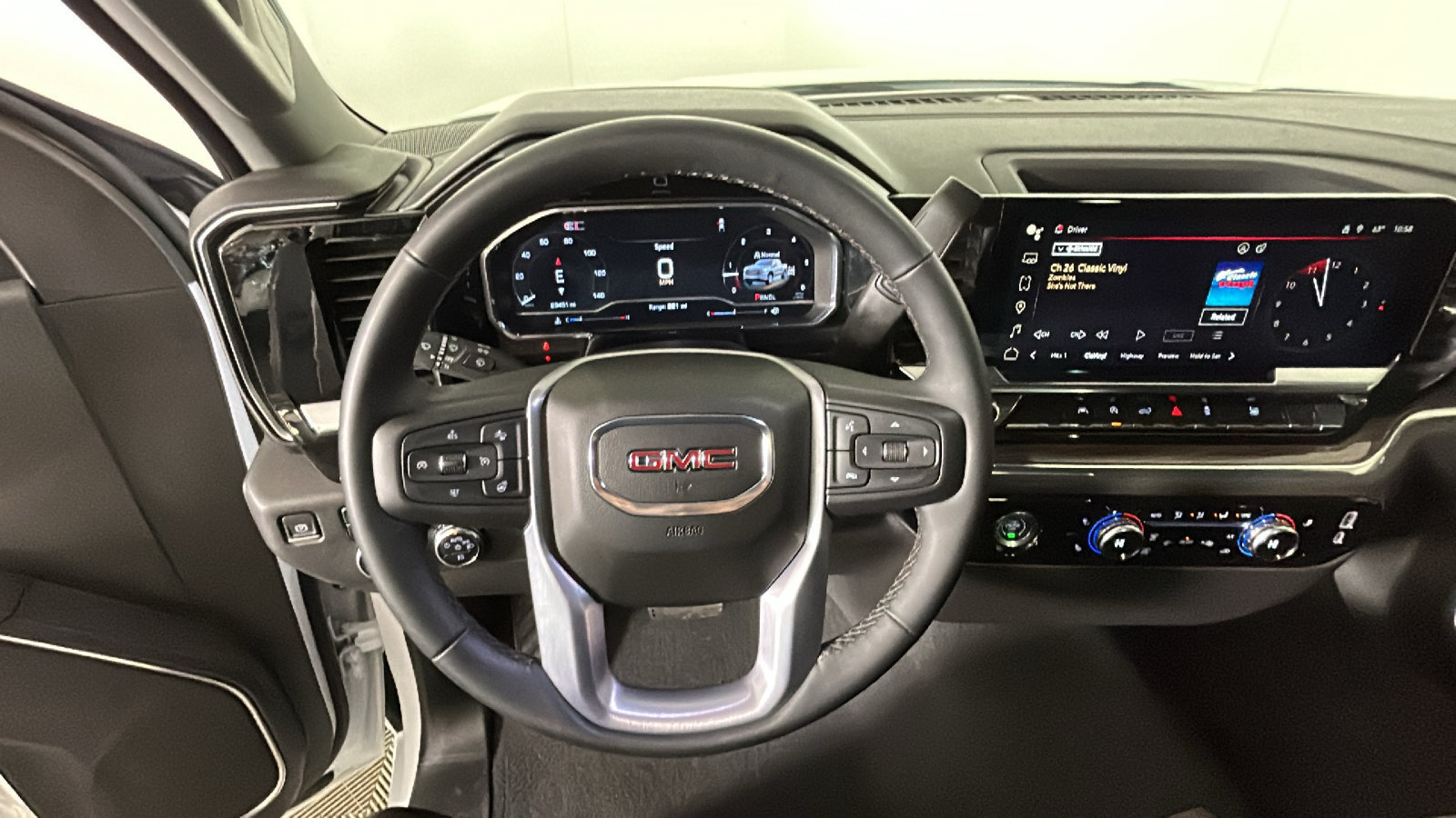 Used 2024 GMC Sierra 1500 Elevation AWD/4WD image 17