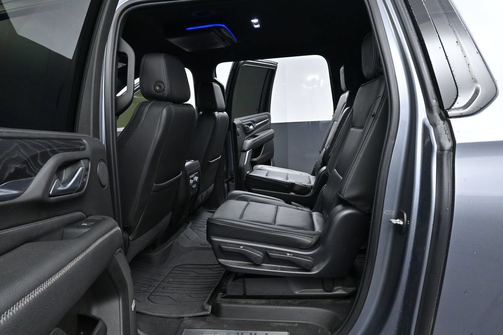 Used 2021 GMC Yukon XL Denali AWD/4WD image 30