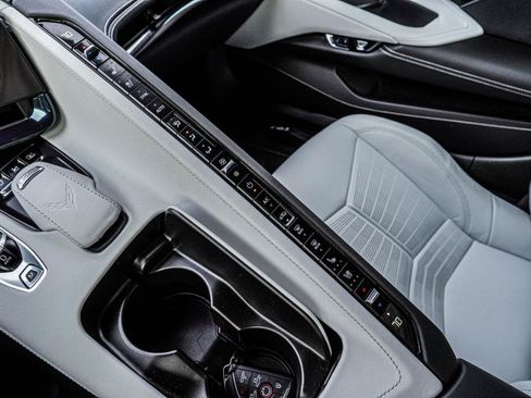 Used 2024 Chevrolet Corvette Stingray Preferred Conv w/ Stealth Interior Trim Package RWD image 11