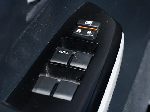 Used 2018 Toyota Tundra SR5 w/ TRD Sport Package image 16