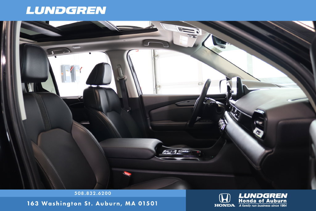Used 2024 Honda Pilot Touring image 19