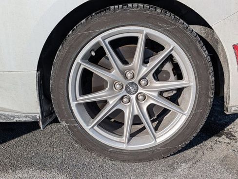 Used 2024 Ford Mustang GT Premium image 13