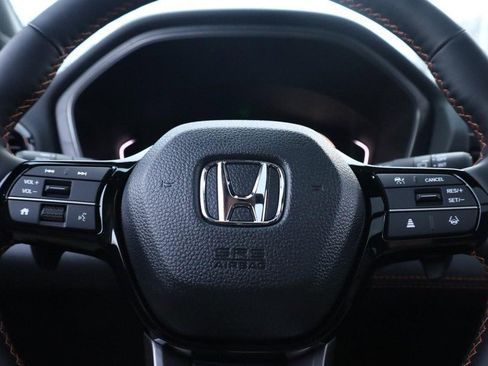 New 2025 Honda Pilot TrailSport image 13