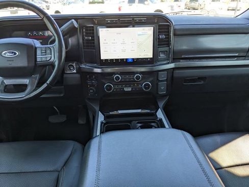 Used 2024 Ford F250 Lariat w/ FX4 Off-Road Package image 17