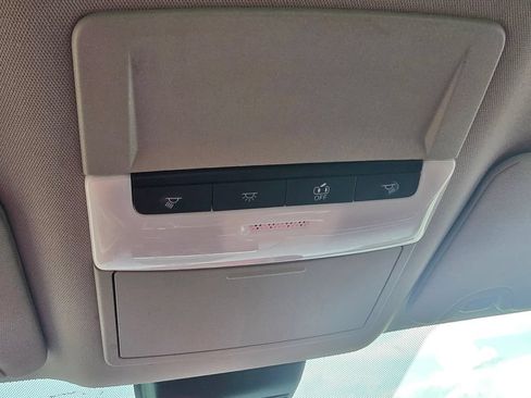 Used 2024 Nissan Altima 2.5 SV FWD image 31