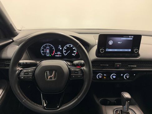 Used 2025 Honda HR-V Sport image 19