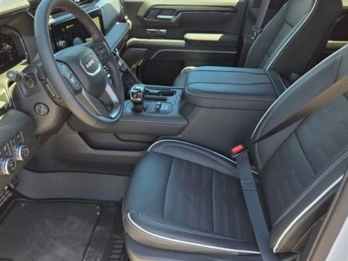 New 2026 GMC Sierra 1500 AT4X AWD/4WD image 11