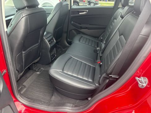 Used 2024 Ford Edge SEL w/ Convenience Package AWD/4WD image 16
