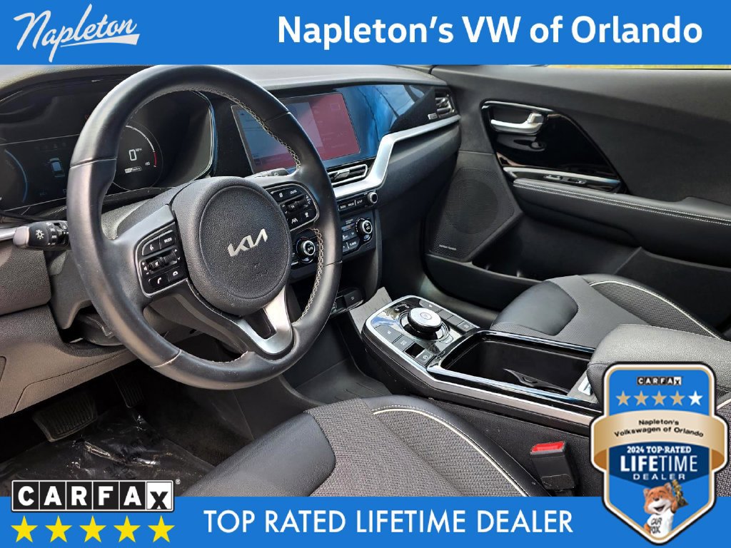 Used 2022 Kia Niro EX FWD image 25