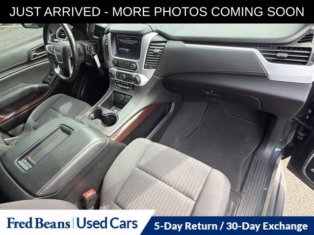 Used 2020 GMC Yukon SLE w/ SLE Value Package AWD/4WD image 18