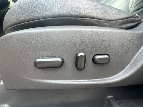 Used 2013 Ford Escape SEL image 14