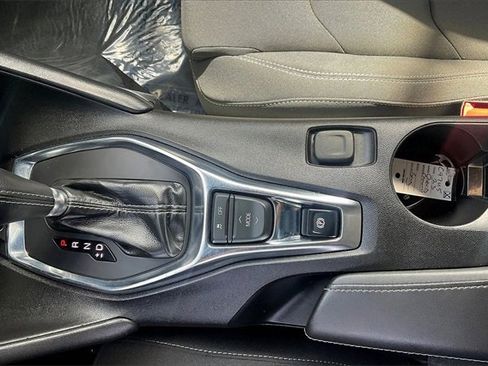 Used 2023 Chevrolet Camaro LT image 32