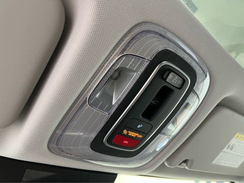 New 2026 Hyundai Kona Limited FWD image 18