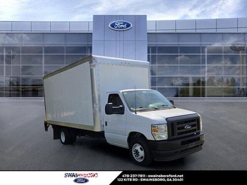 Used 2024 Ford E-350 and Econoline 350 Super Duty w/ Power Windows & Locks Group RWD image 1