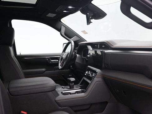 Used 2026 GMC Sierra 1500 AT4 w/ AT4 Premium Package image 14