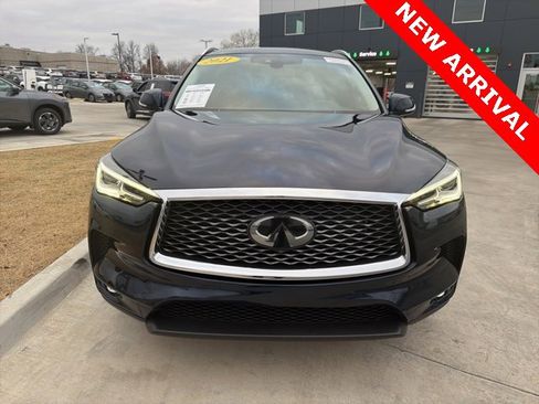 Used 2021 INFINITI QX50 Luxe w/ Cargo Package image 2