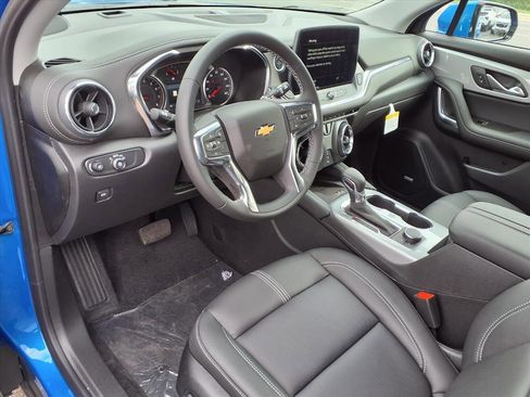 New 2026 Chevrolet Blazer LT image 8